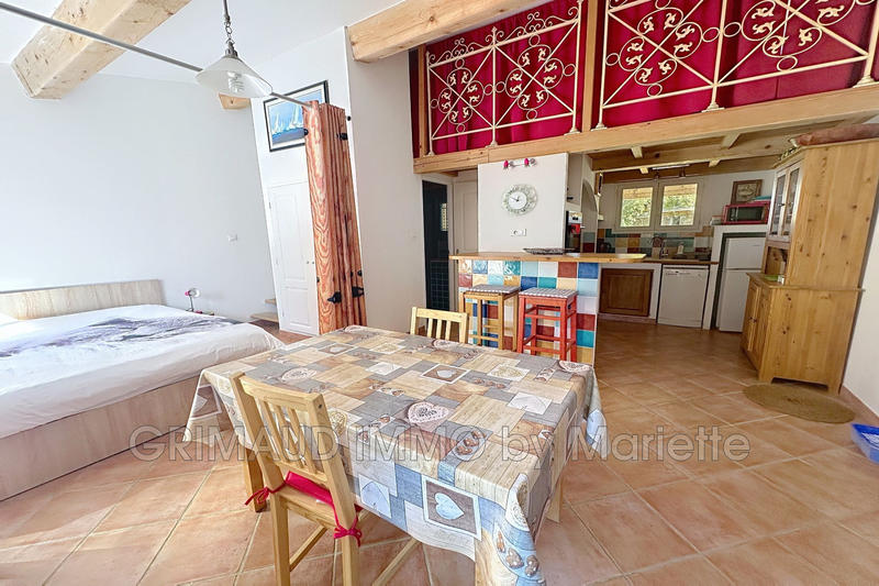 Maison - 248 m² - 7 pièces