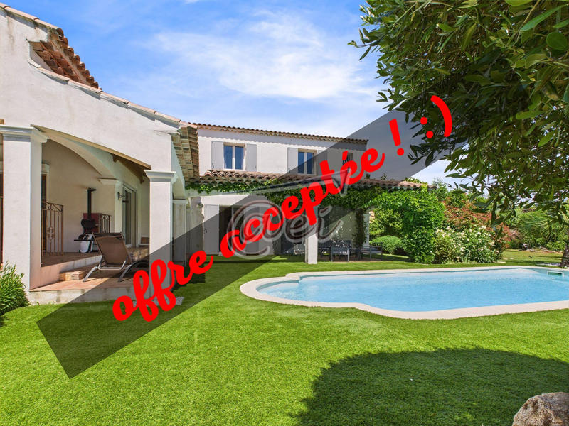 Villa - 150 m² - 6 pièces