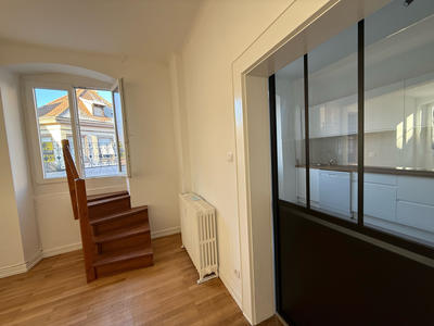 Appartement - 89 m² - 2 pièces
