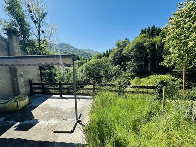 Maison - 98 m² - 4 pièces