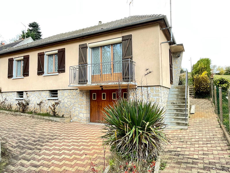 Maison - 80 m² - 5 pièces