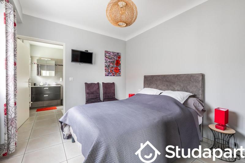 Appartement - 135 m² - 6 pièces