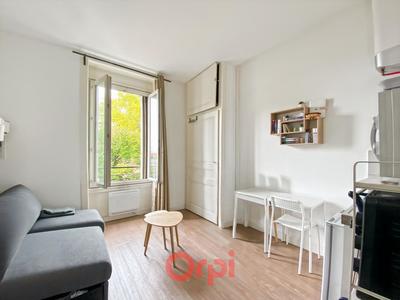 Studio - 16 m² - 1 pièce