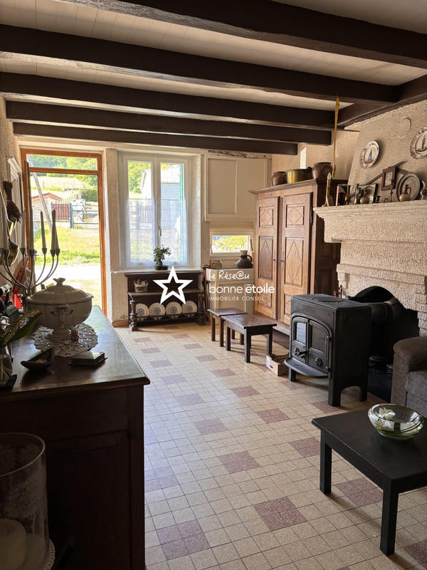 Maison - 94 m² - 5 pièces