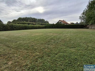 Terrain - 700 m²
