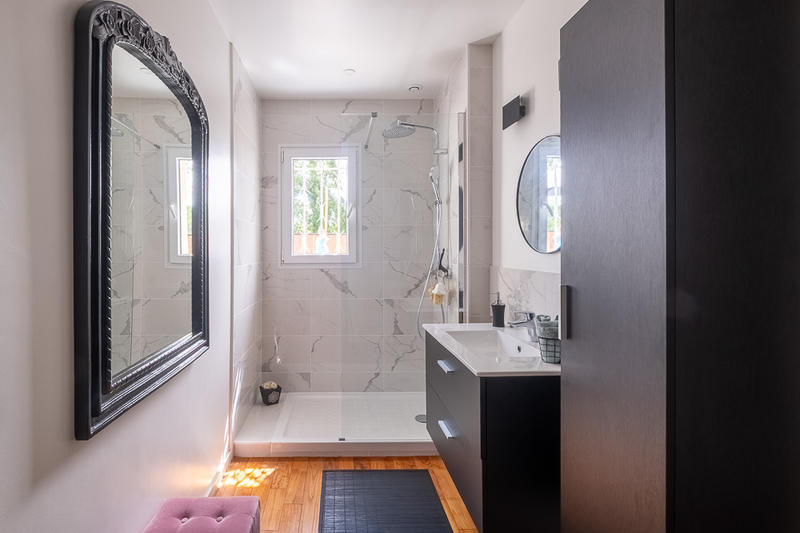 Maison - 140 m² - 6 pièces