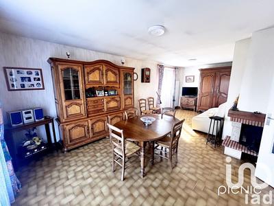 Maison - 80 m² - 5 pièces