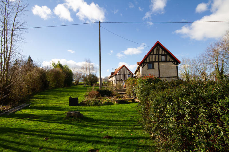 Maison - 205 m² - 9 pièces