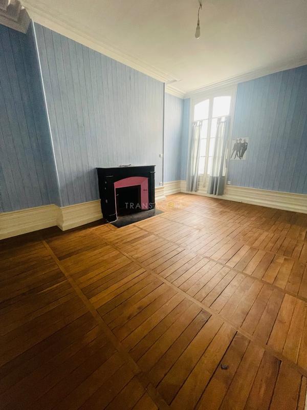 Appartement haussmannien - 101 m² - 4 pièces