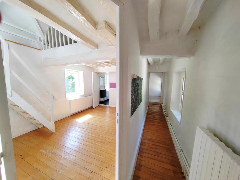 Maison - 167 m² - 8 pièces