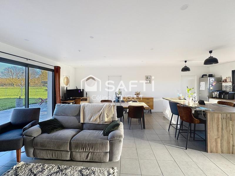 Maison - 94 m² - 5 pièces