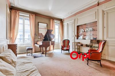 Appartement - 202 m² - 5 pièces