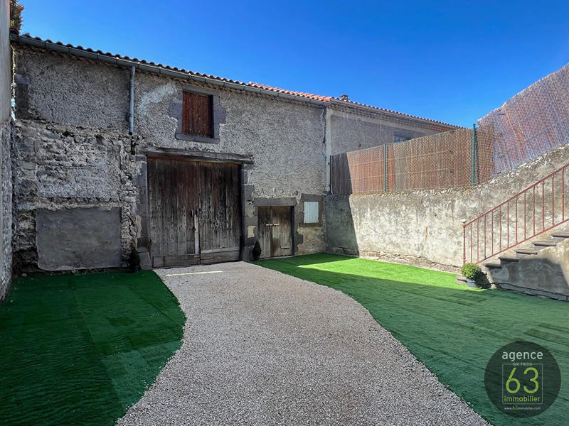 Maison ancienne - 180 m² - 5 pièces