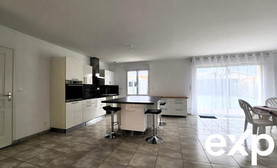 Maison - 101 m² - 5 pièces