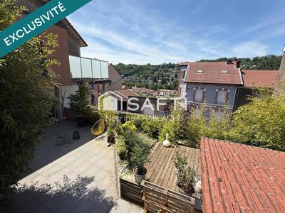 Maison de maîtres - 230 m² - 9 pièces