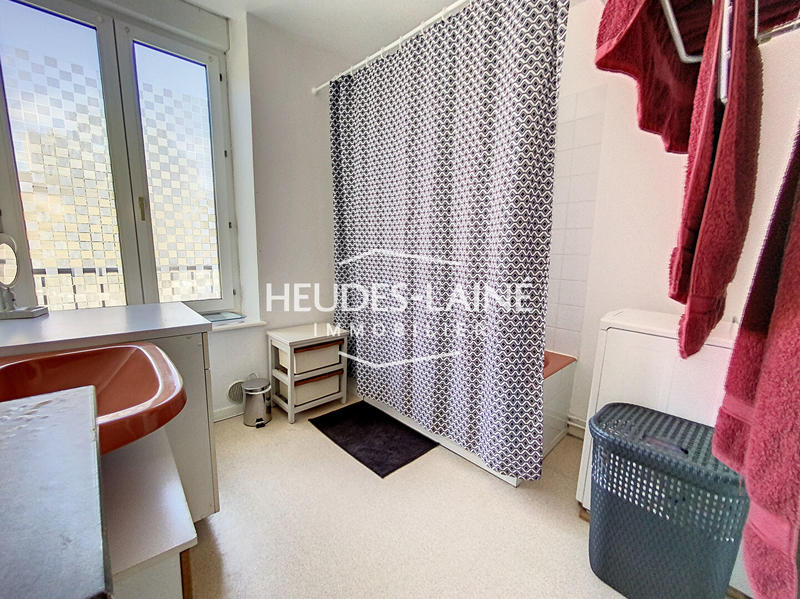 Appartement - 99 m² - 4 pièces