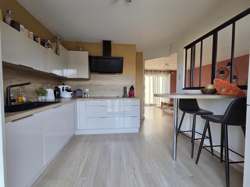 Maison - 104 m² - 6 pièces