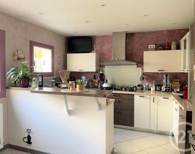 Maison - 163 m² - 6 pièces