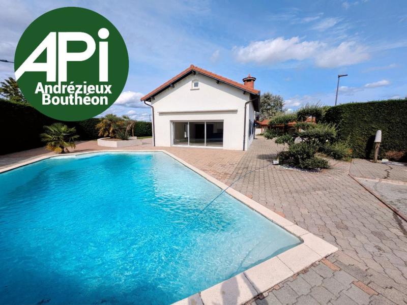 Maison - 280 m² - 7 pièces