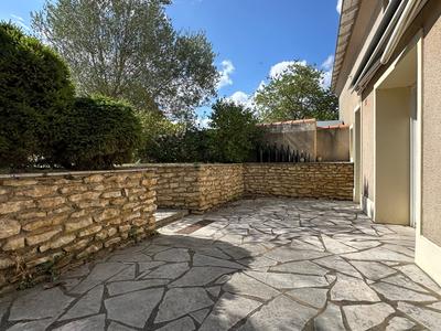 Maison - 162 m² - 8 pièces