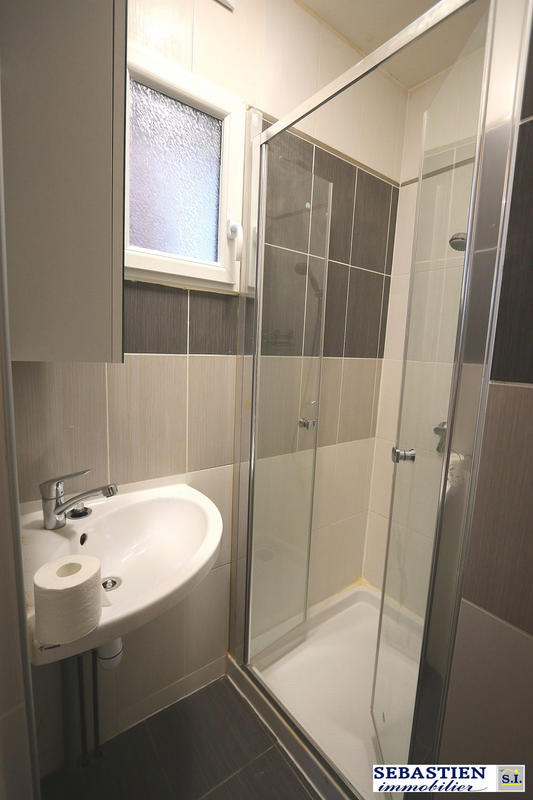 Maison - 122 m² - 8 pièces