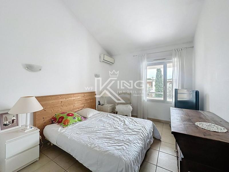 Appartement - 116 m² - 6 pièces