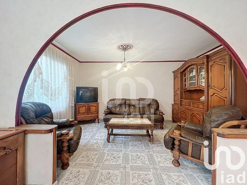 Maison - 177 m² - 7 pièces