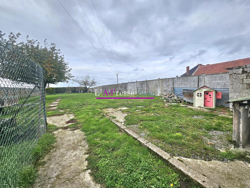 Maison traditionnelle - 194 m² - 9 pièces