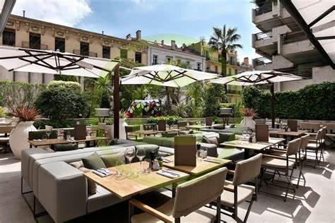 Fonds de commerce - 241 m²