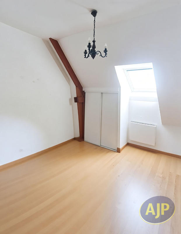Appartement - 68 m² - 5 pièces