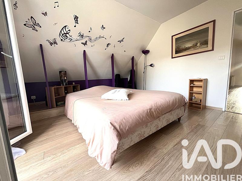 Maison - 184 m² - 7 pièces