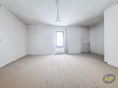 Maison - 108 m² - 4 pièces