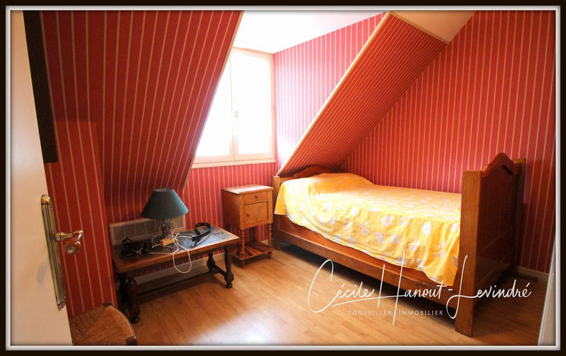 Maison - 98 m² - 6 pièces