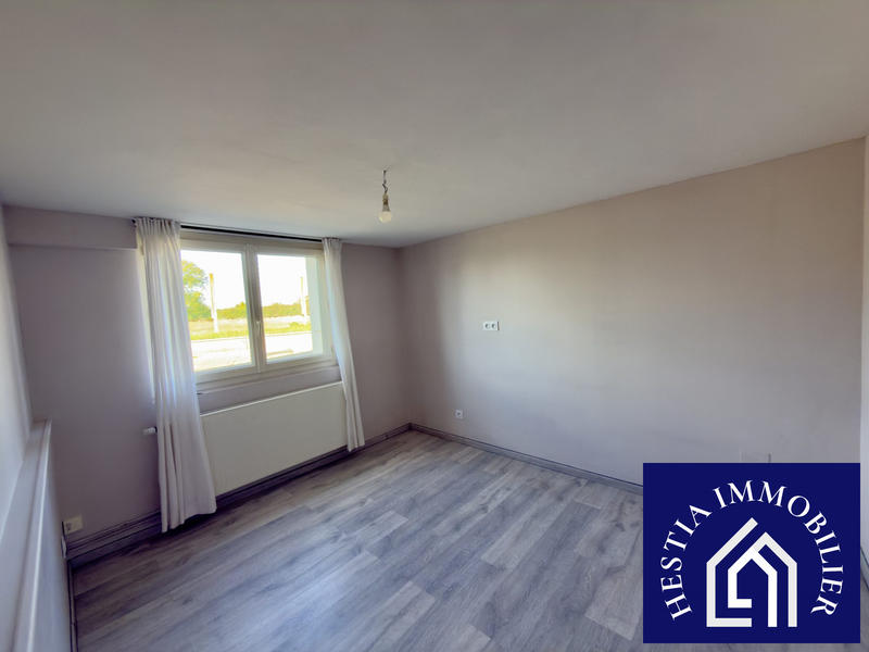 Maison - 205 m² - 9 pièces