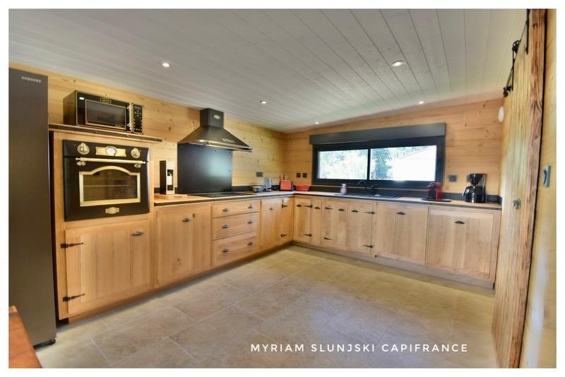 Villa - 210 m² - 6 pièces