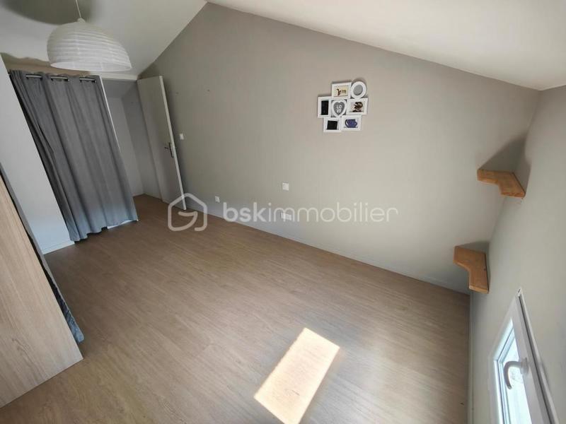 Villa - 80 m² - 4 pièces