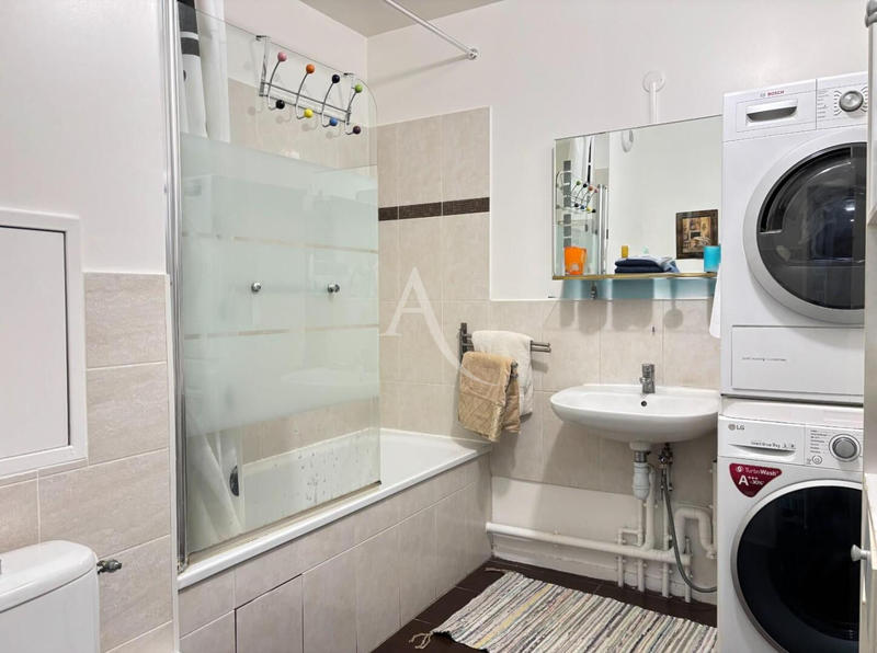 Appartement - 89 m² - 4 pièces