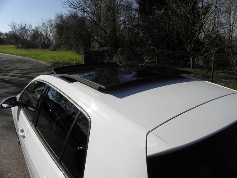 Volkswagen Golf VII 1.2 Tsi 105ch BlueMotion Technology Cup 5p