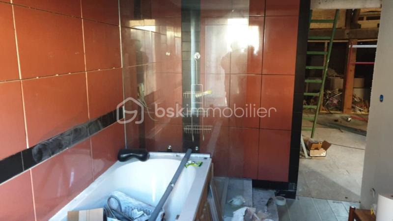 Immeuble - 180 m² - 3 pièces