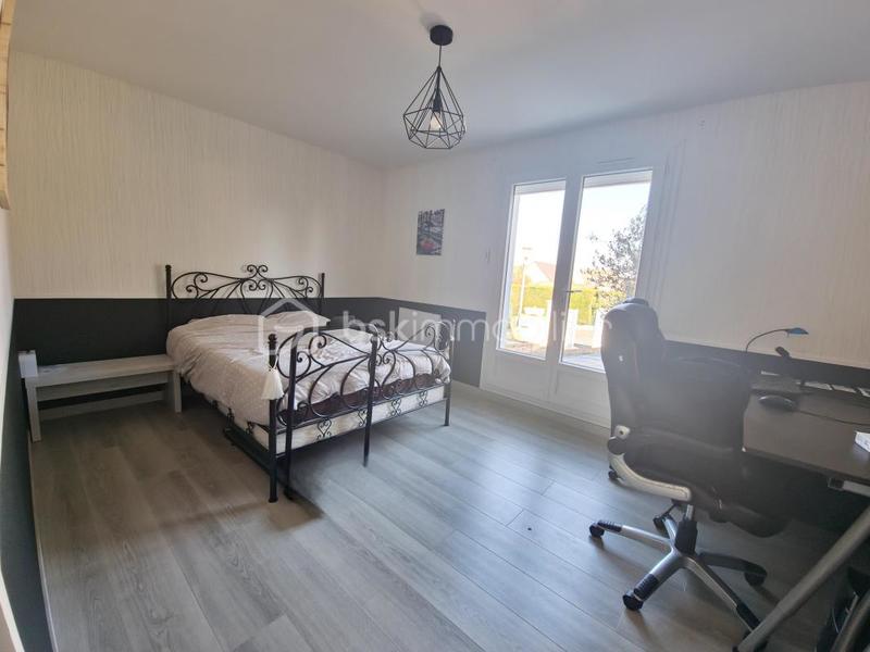 Maison traditionnelle - 164 m² - 6 pièces