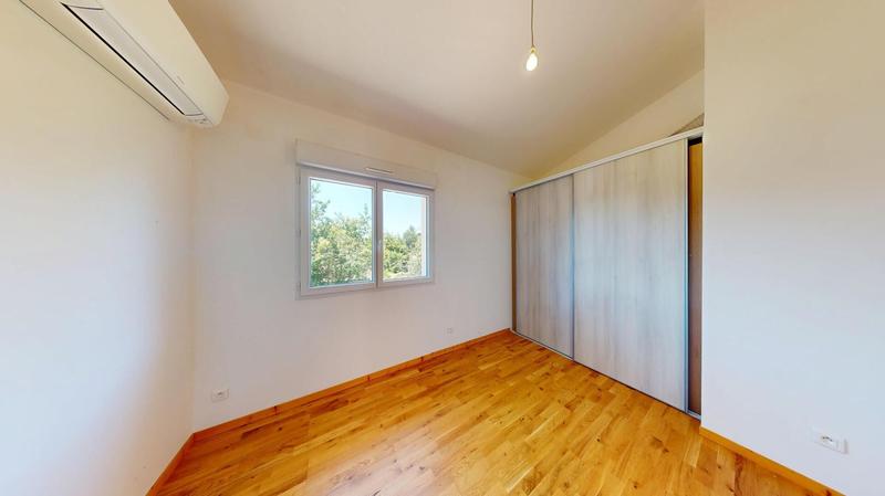 Maison - 115 m² - 4 pièces