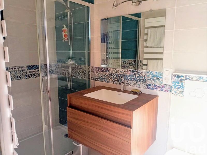 Maison - 180 m² - 6 pièces