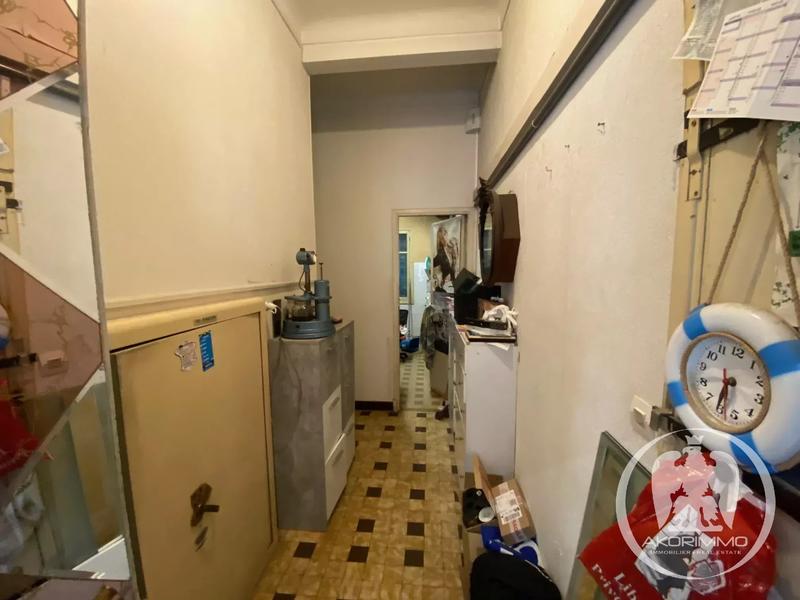 Local commercial - 72 m² - 3 pièces