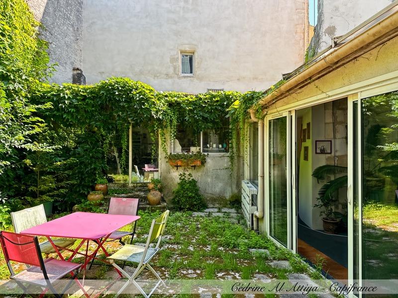 Maison de ville - 211 m² - 6 pièces