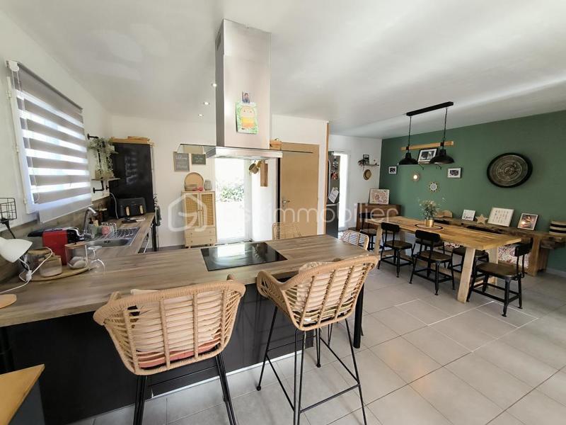 Maison - 101 m² - 4 pièces