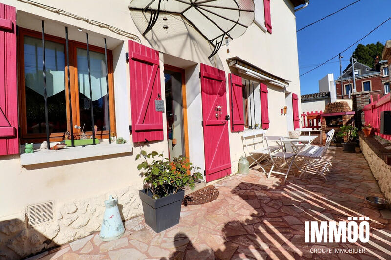 Maison - 107 m² - 5 pièces