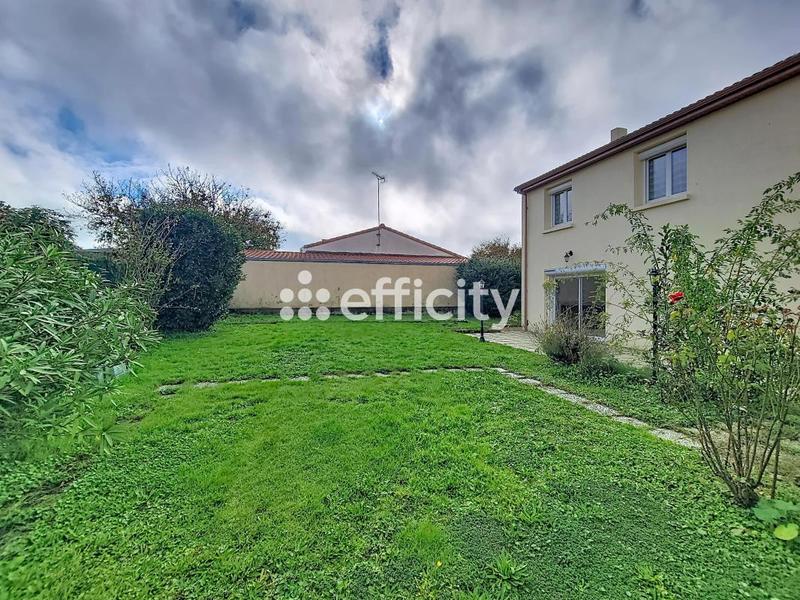 Maison - 120 m² - 6 pièces