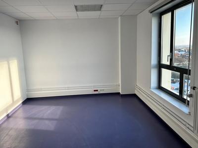 Local commercial - 347 m² - 5 pièces