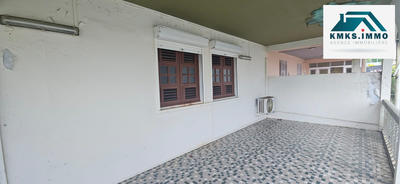 Maison - 77 m² - 4 pièces