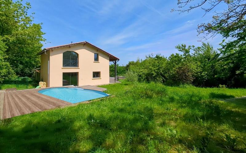 Maison - 160 m² - 6 pièces